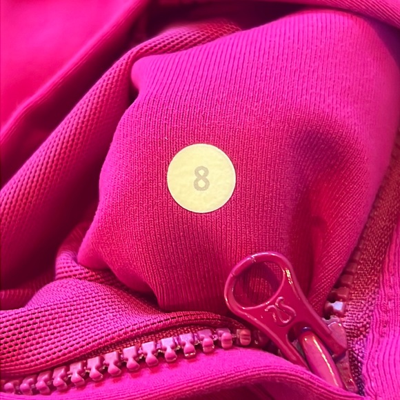 lululemon athletica jacket - Picture 8 of 8